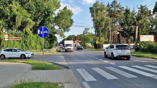 Co ze światłami na trzech skrzyżowaniach trasy „801” w Józefowie?