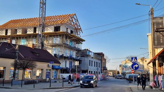 Dom Uniwersalny w centrum nabrał kształtów [FOTO]