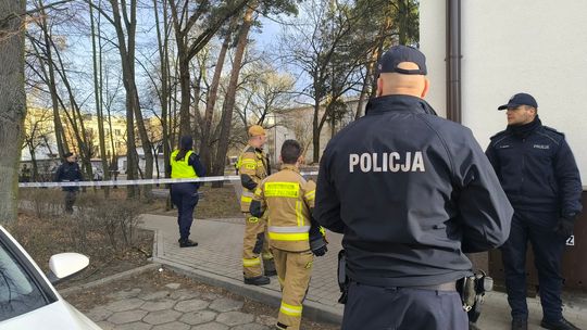 Ewakuacja dwóch budynków mieszkalnych w centrum