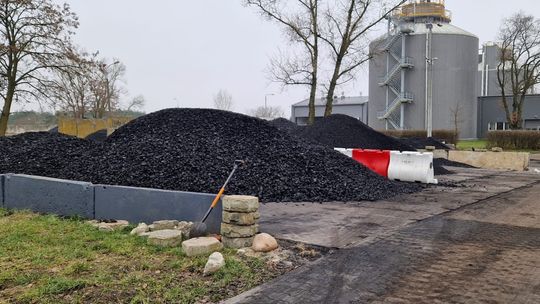 Ile kosztuje węgiel i drewno w Otwocku? Jak długo będzie można jeszcze palić węglem pod Warszawą?