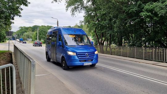 Wiązowna. Jak wyrobić „Kartę mieszkańca” i jeździć autobusami za darmo?