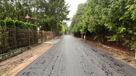 Józefów przebudowuje sześć dróg. Gdzie są roboty?
