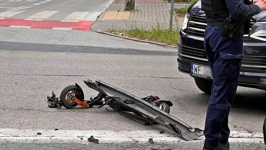 Pirat drogowy potrącił nastolatka na hulajnodze