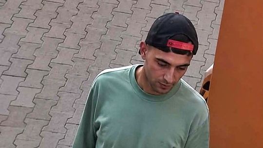 Policja poszukuje tego mężczyzny. Rozpoznajesz go?