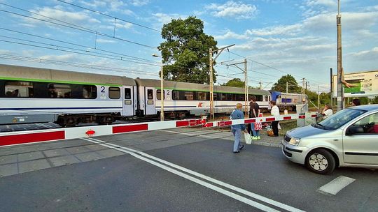 Pożegnanie „leniwego szlabanu” w Falenicy. O co chodzi?