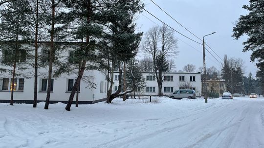 Pracownicy ZGM weszli do mieszkania w mrozie i zabrali ogrzewanie! Kulisy afery na osiedlu w Otwocku