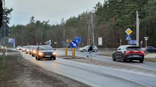 Rozpoczynają się prace nad wariantami przebudowy Wału Miedzeszyńskiego i trasy 801