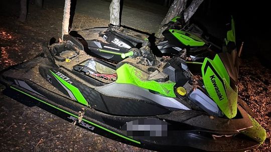 Ukradli sprzęt za 171 tys. zł i ukryli w lesie