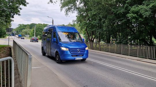 W12 dojedziesz do pociągu. Taki wariant wybrała większość mieszkańców