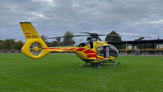 Wypadek na budowie nowego budynku w Otwocku. Wezwano śmigłowiec LPR