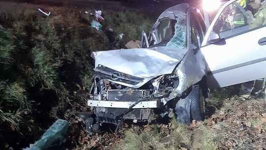 Wypadek na drodze krajowej nr 50. Wezwano śmigłowiec LPR