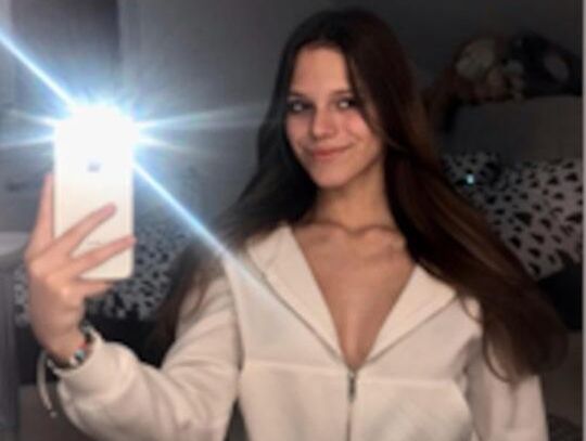 18-letnia Zuzanna Zaręba zaginęła. Policja prosi o pomoc