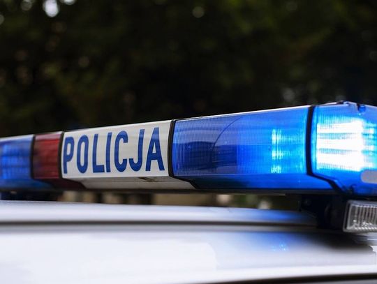 Czołówka na serwisówce przy trasie S17