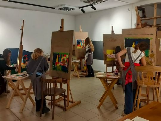 ART IN ENGLISH – rozwijanie talentu i nauka angielskiego w jednym! ART IN ENGLISH – rozwijanie talentu i nauka angielskiego w jednym!