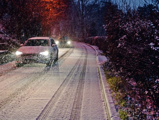 Autobus zderzył się z osobówką przy trasie S17