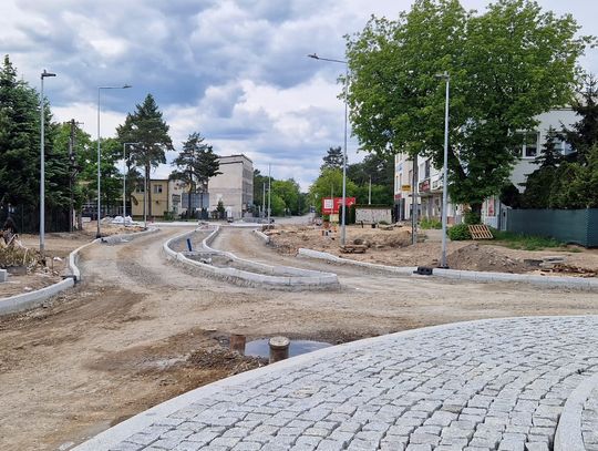 Budowa dwóch rond się opóźnia. Skrzyżowanie Kołłątaja i Rzemieślniczej zostanie zamknięte. Kiedy?