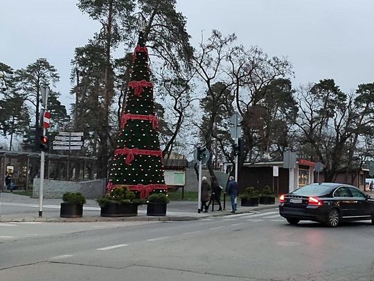 Czy będą świąteczne iluminacje i lodowisko?