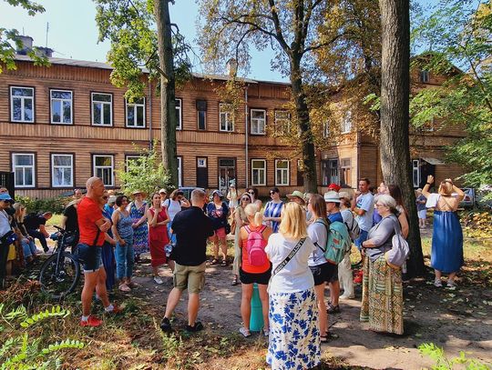 Drewniane skarby Świdra i święto ul. Mickiewicza. Mamy program