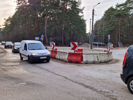 Drogowcy zamkną ważną wylotówkę z Otwocka. Powstaną trzy ronda. Od kiedy utrudnienia? Drogowcy zamkną ważną wylotówkę z Otwocka. Powstaną trzy ronda. Od kiedy utrudnienia?