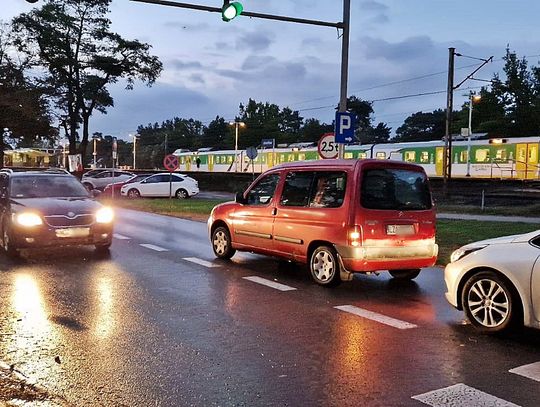 Drogowcy zamykają fragment ul. Piłsudskiego w Józefowie. Którędy jechać?