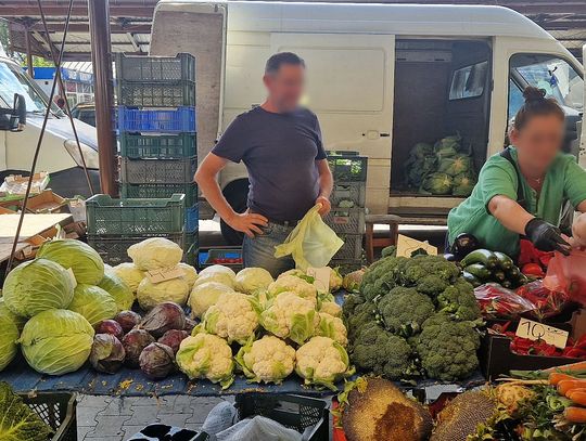 Drożej na bazarze w Otwocku? Podwyżka opłat targowych. Co to oznacza dla kupujących?