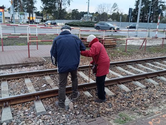 Gdzie przejść przez tory? Mieszkańcy linii otwockiej są zdezorientowani