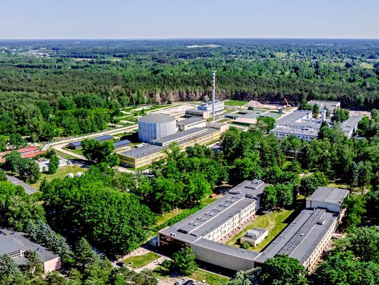 Narodowe Centrum Badań Jądrowych ze Świerku i amerykańska Westinghouse łączą siły w energetyce jądrowej