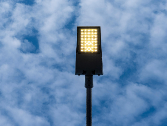 Kołbiel wymienia kolejne lampy