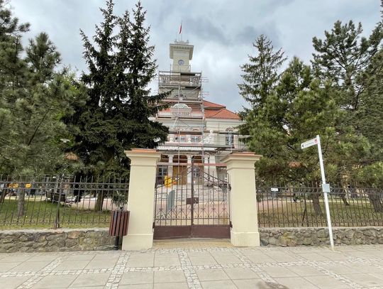 Między mandatem a etatem. Rada Otwocka zajęła się sprawą zwolnienia radnego