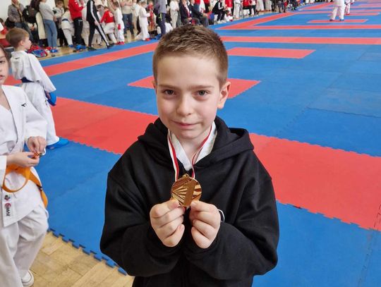 Młody mistrz z Otwocka. Jakub Pietrzak odnosi sukcesy w karate i w bieganiu