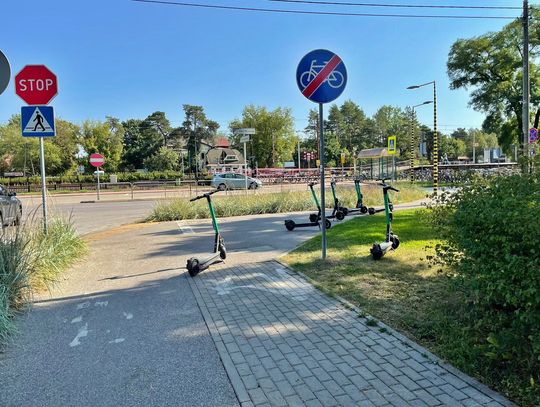 Moda na hulajnogi elektryczne, czyli szybko, wygodnie, ale ryzykownie