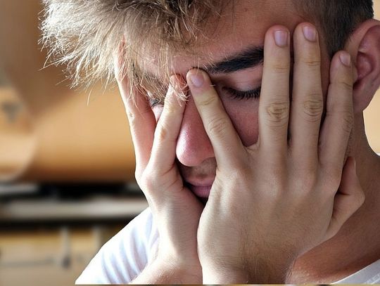 Nastolatkowie terroryzowali młodszego kolegę. Interweniowała policja