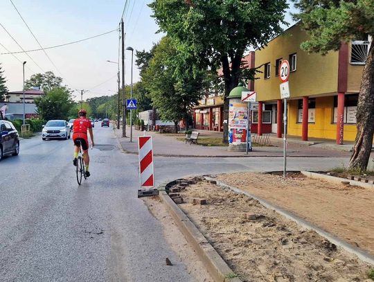 Nowa trasa rowerowa i pasy przy PKP Otwock [AKTUALIZACJA]