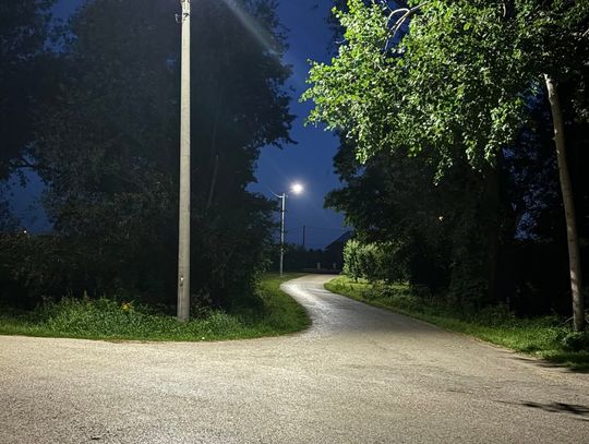 Nowe oświetlenie w gminie Sobienie-Jeziory. Kolejne wsie zyskają jaśniejsze ulice
