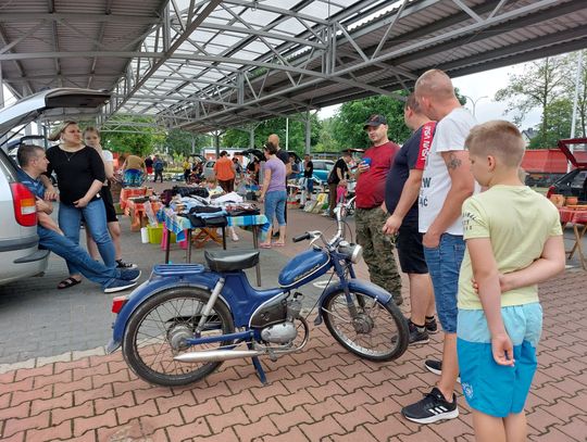 Odwiedź sąsiedzki kiermasz w Celestynowie i odkryj skarby „z drugiej ręki”