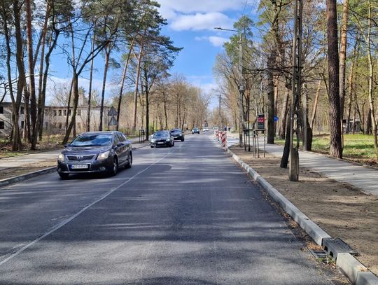 Ostatnie utrudnienia na ul. Kołłątaja. Przed weekendem drogowcy będą kłaść nowy asfalt