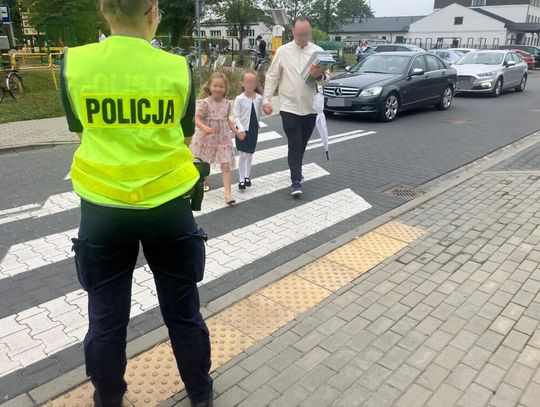 Policyjna akcja przy szkołach i przedszkolach