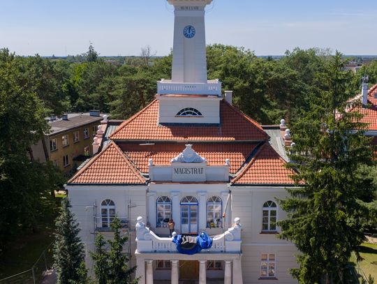 Polityczna awantura w Otwocku. Radny KO odczytał oświadczenie i rozpętała się burza