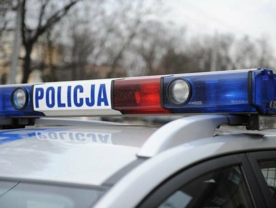 Potrącenie przy kościele. Kierowca uciekł