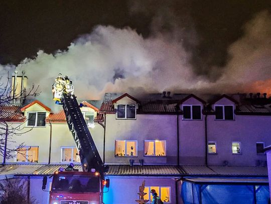 Pożar w domu seniora w Wiązownie. Duża akcja ewakuacyjna pensjonariuszy