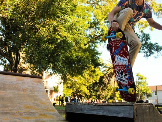 Skatepark w Ostrowie i Starej Wsi. Nowa przestrzeń dla młodzieży!