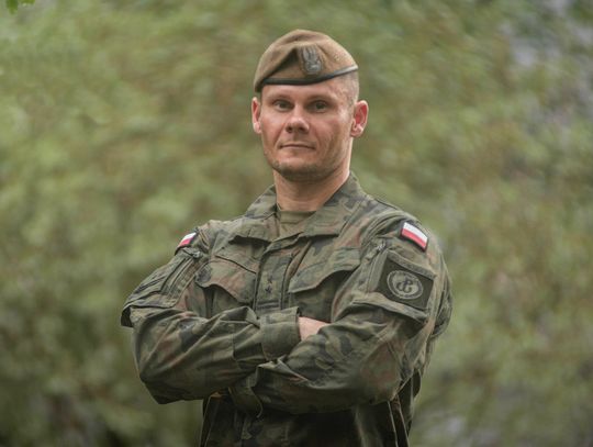 Służył w Afganistanie, teraz dowodzi terytorialsami. Kim jest ppłk Arkadiusz Korczak?