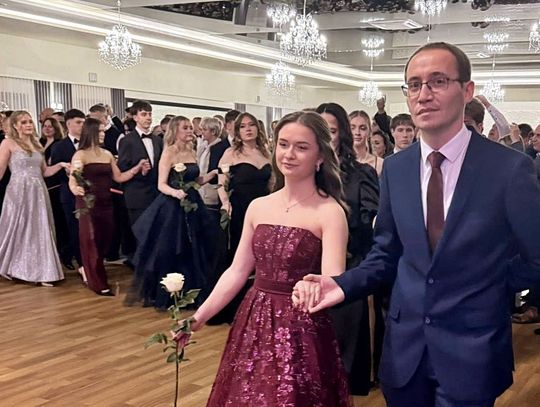 Sto dni do matury w wielkim stylu. Studniówka „Gałczyńskiego”