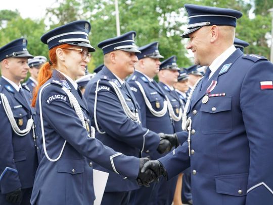 Święto policji w Otwocku. Awanse, odznaczenia i czołg Abrams