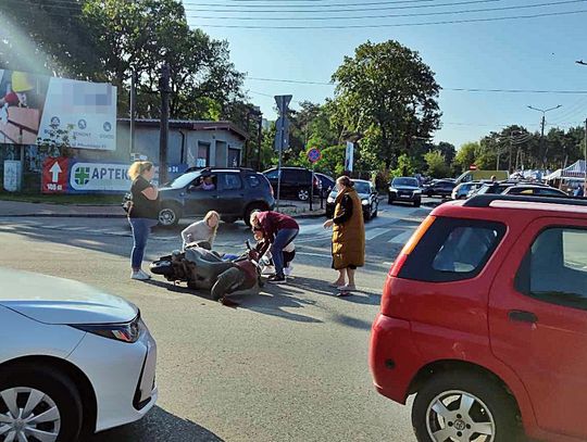 Tłok przy targowisku miejskim w Otwocku. Kolejna kolizja na Batorego