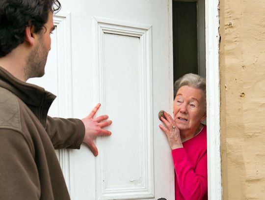 To nie są pracownicy spółdzielni? Kto chodzi po osiedlach?