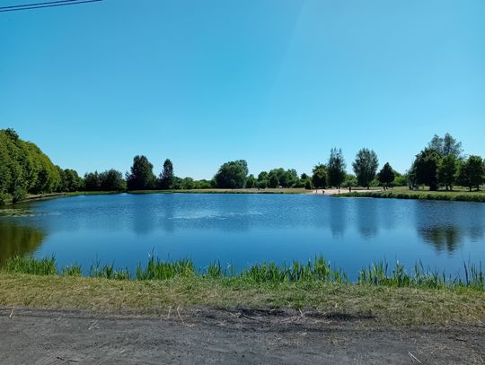 Umowa podpisana. Jezioro Moczydło czeka rewitalizacja Umowa podpisana. Jezioro Moczydło czeka rewitalizacja
