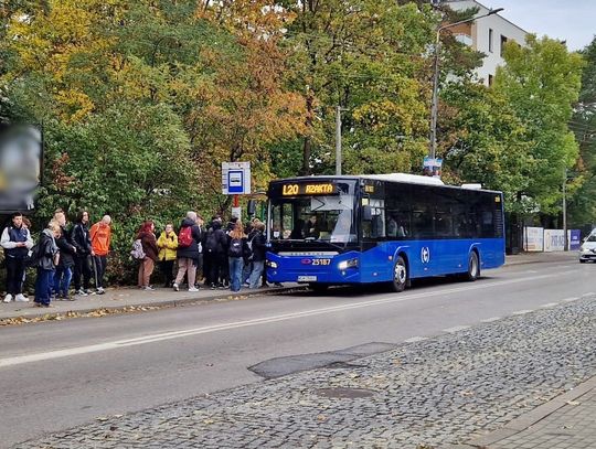 Wiązowna. Spore zmiany na trasach linii L22, 720, 722