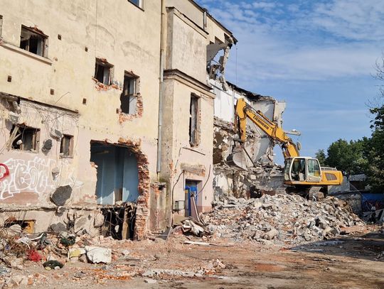 Wyburzenia przy PKP Otwock. To początek dużej inwestycji. Co powstanie w tym miejscu?