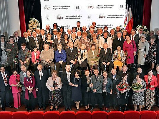 [FOTO] Wyjątkowa rocznica ślubu. Złoty jubileusz 34 małżeństw